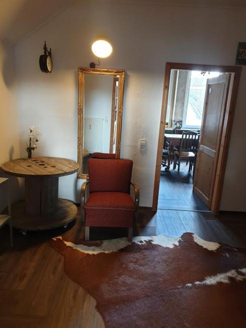 Victory Guesthouse - Handwerker Pension Bielefeld Bagian luar foto